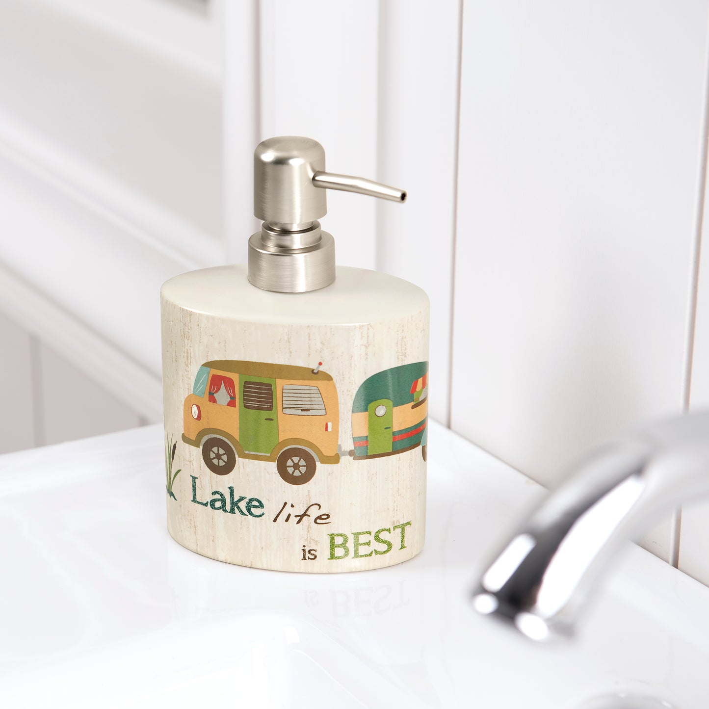 Lake Holiday 4-Piece Bathroom Accessory Set